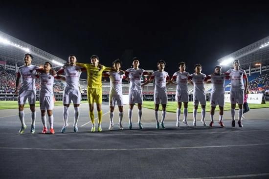 250pp亚洲情艺中心在线